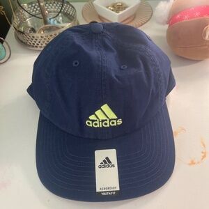 Youth ultimate 2 hat dark blue/ pulse lime green